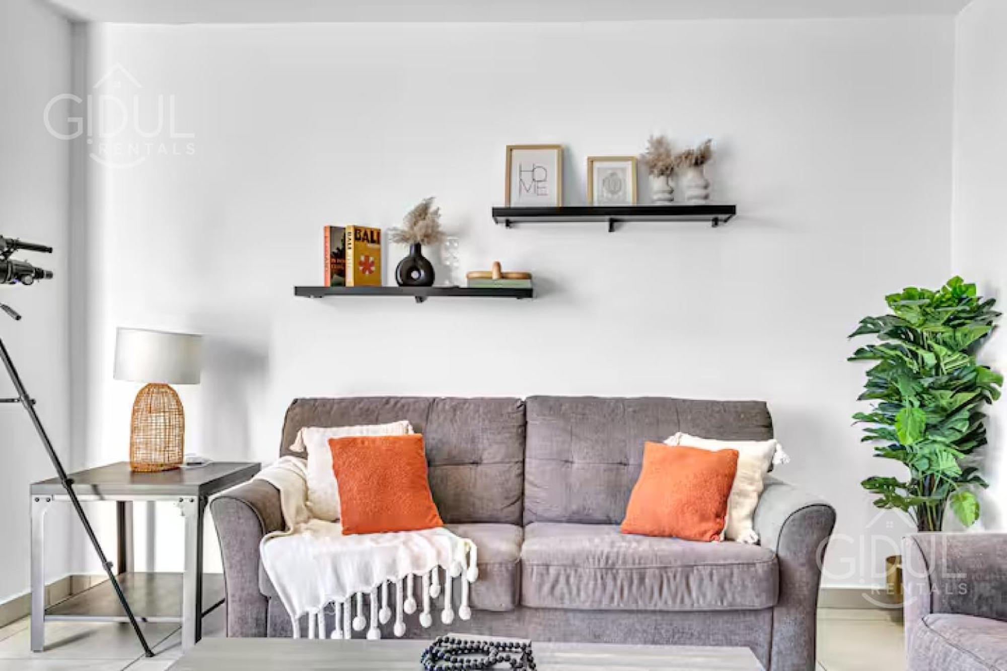 Apartamento Modern With Stunning And Mountain Views